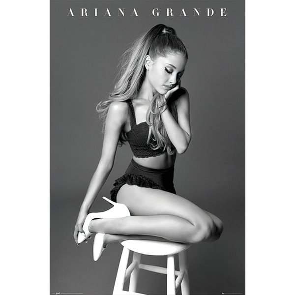 Ariana Grande Poster